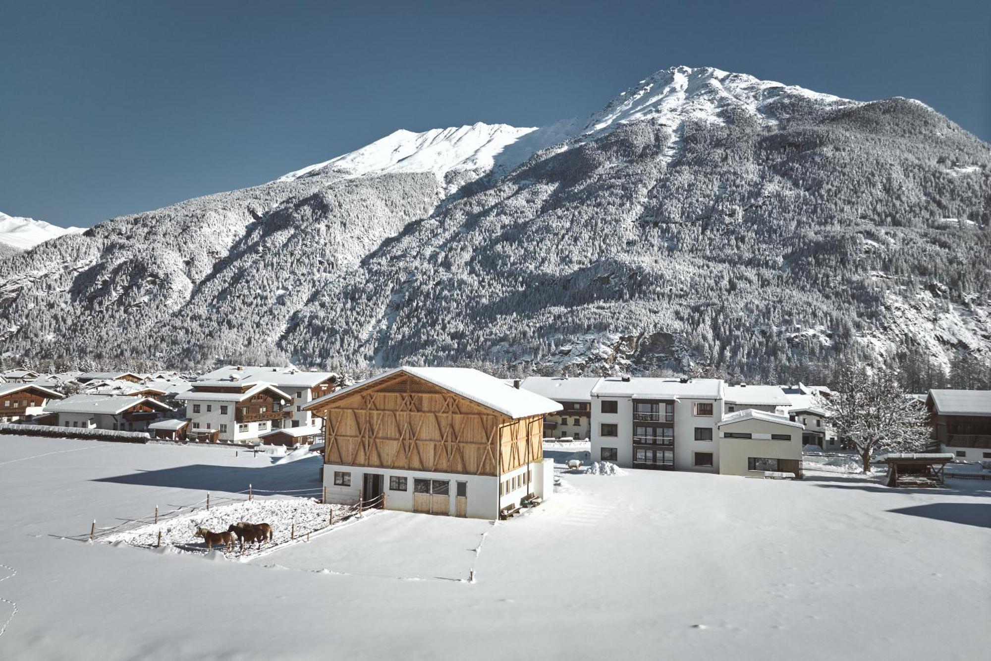 Hannesnhof Λάνγκενφελντ Εξωτερικό φωτογραφία
